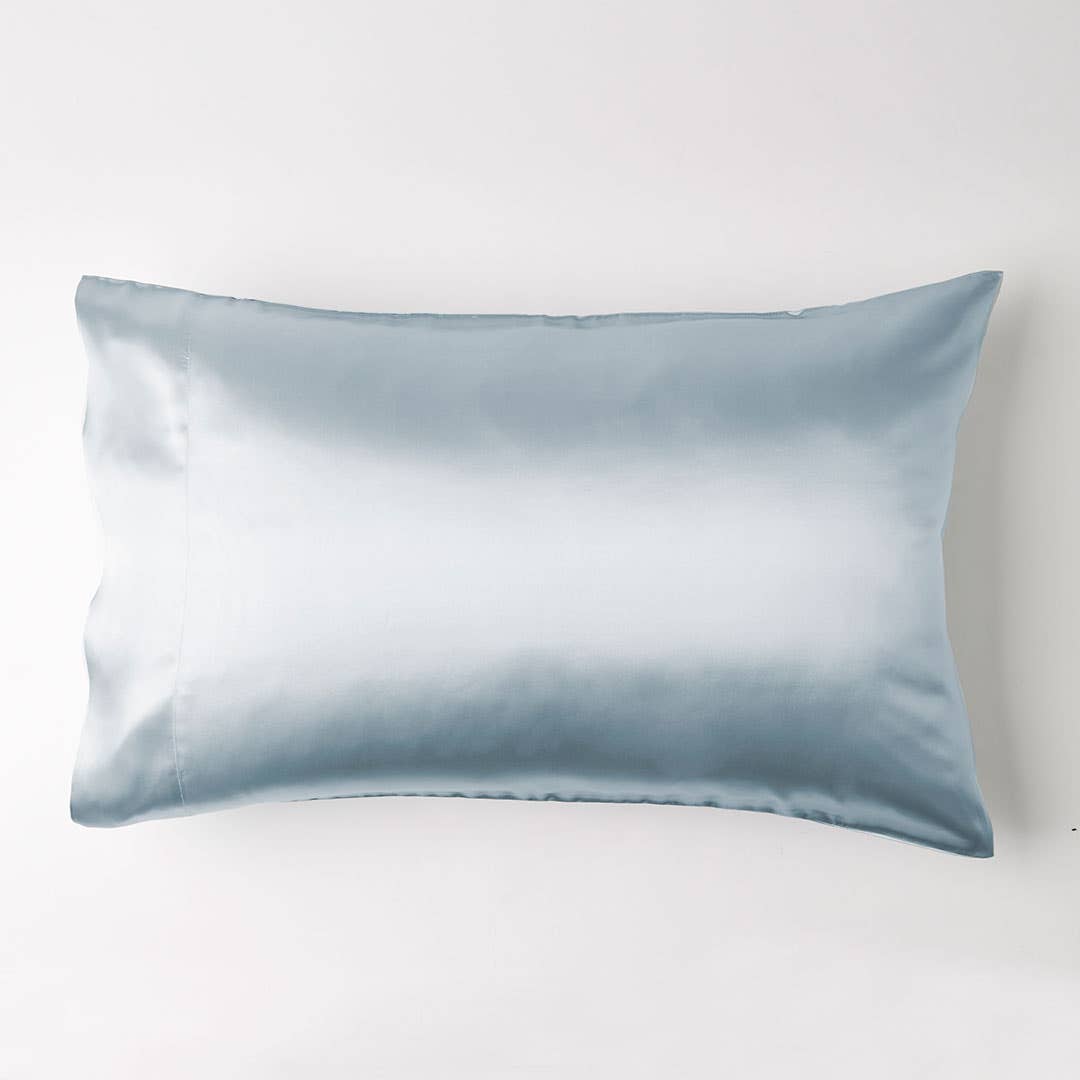 Silk Pillowcase - Baby Blue