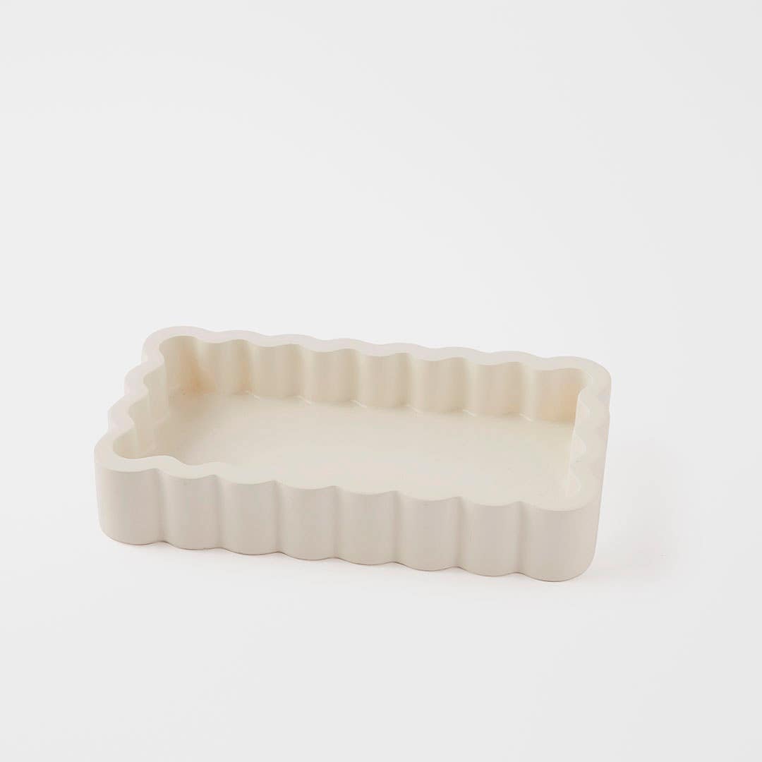 Scalloped Trinket Tray - Cream