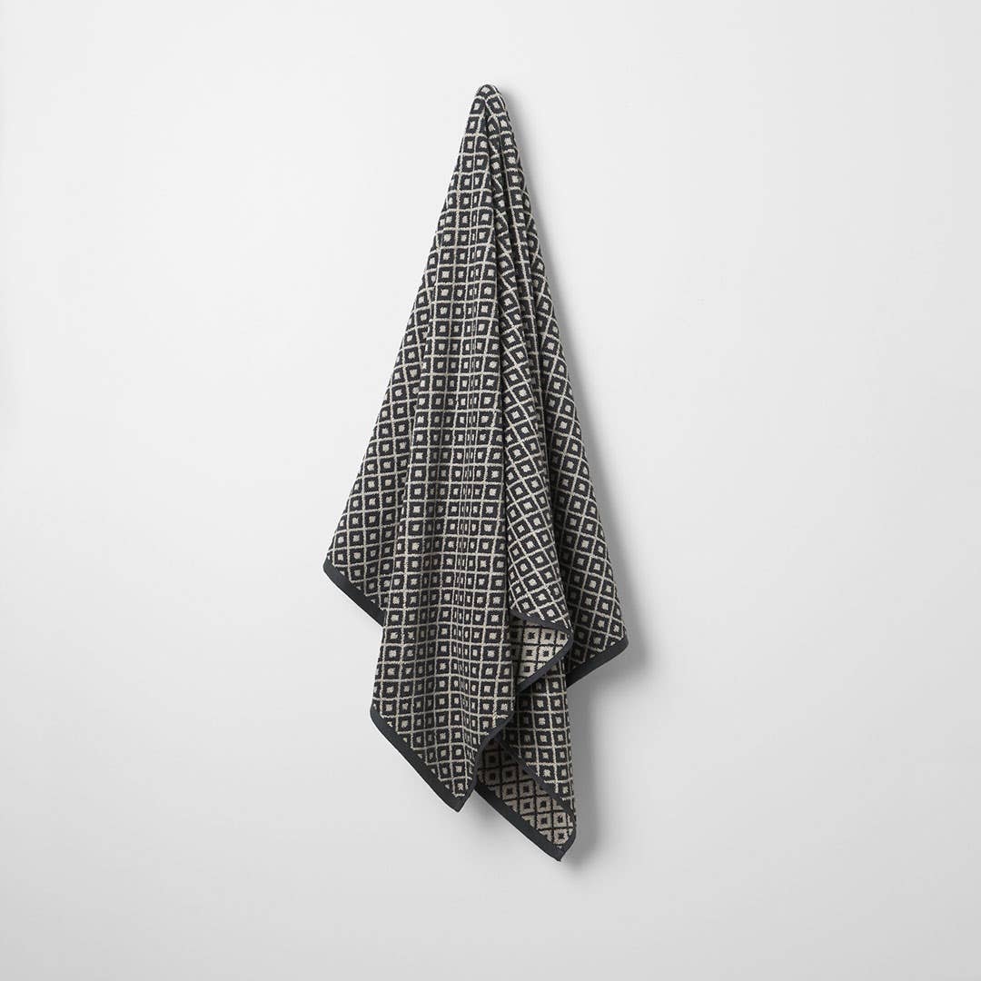 Owen Towel - Diamond